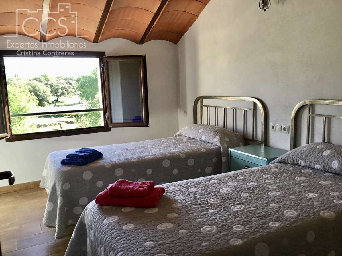 6 soveværelse Finca/Landehus til salg i El Pedroso med swimmingpool - € 635.000 (Ref: 8247007)