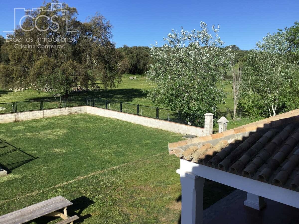 6 soveværelse Finca/Landehus til salg i El Pedroso med swimmingpool - € 635.000 (Ref: 8247007)