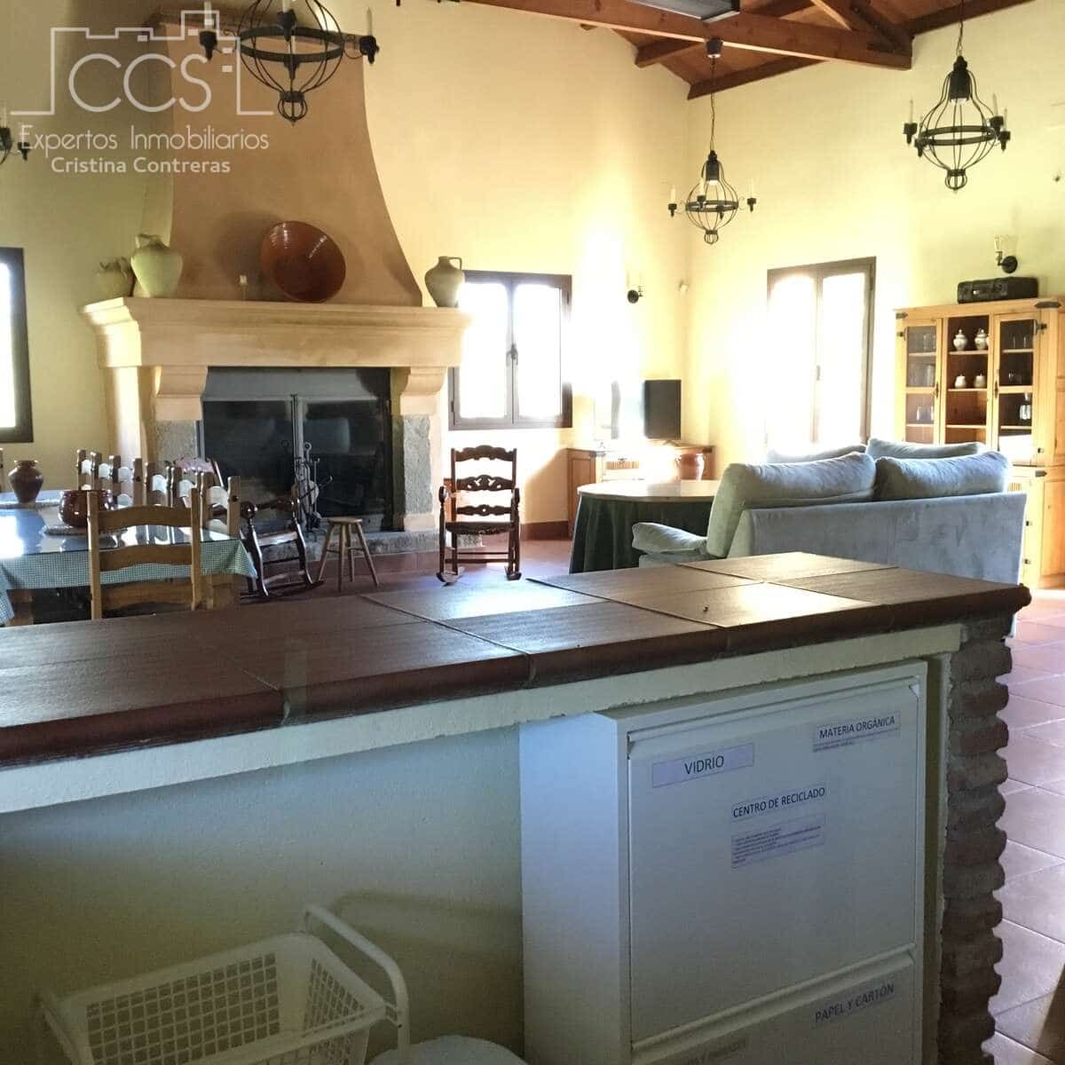 6 bedroom Finca/Country House for sale in El Pedroso with pool - € 635,000 (Ref: 8247007)