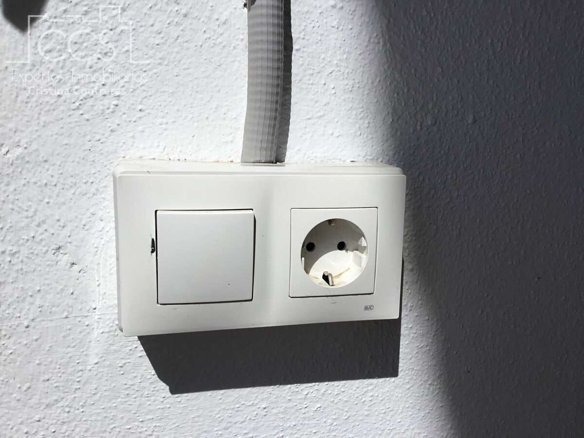 Commercial for sale in Almonte - € 85,000 (Ref: 8324053)