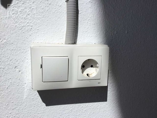 Commercial for sale in Almonte - € 85,000 (Ref: 8324053)