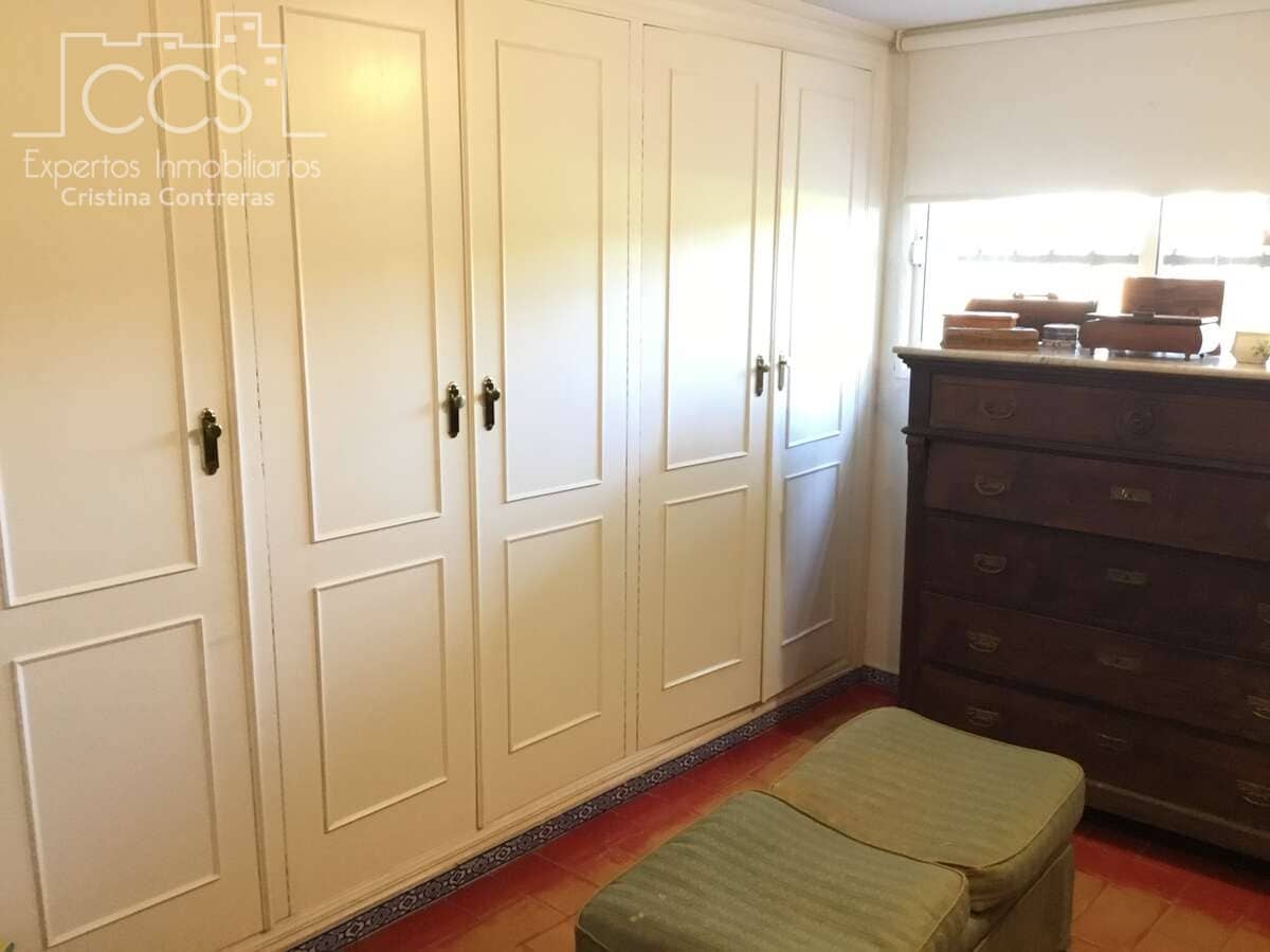 5 bedroom Finca/Country House for sale in Alcala de Guadaira with pool garage - € 450,000 (Ref: 8485078)