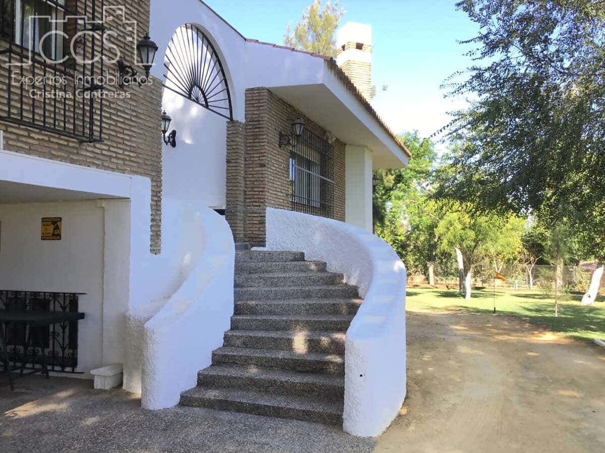 5 bedroom Finca/Country House for sale in Alcala de Guadaira with pool garage - € 450,000 (Ref: 8485078)