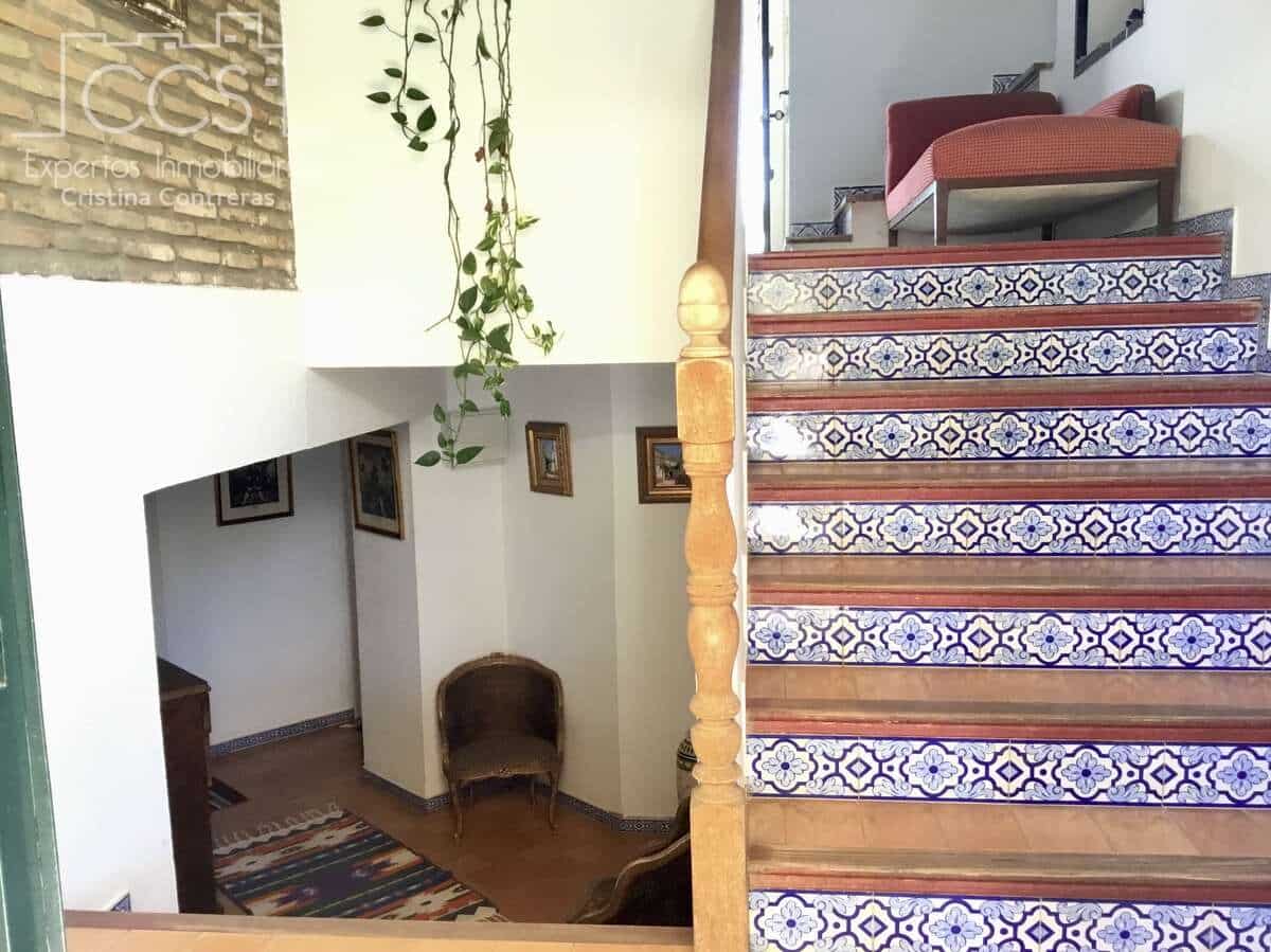 5 bedroom Finca/Country House for sale in Alcala de Guadaira with pool garage - € 450,000 (Ref: 8485078)