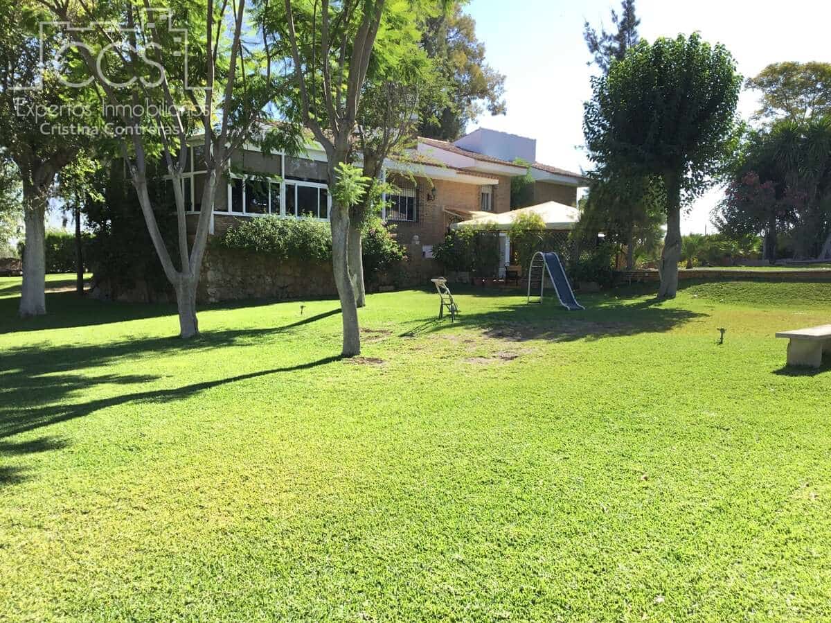 5 bedroom Finca/Country House for sale in Alcala de Guadaira with pool garage - € 450,000 (Ref: 8485078)