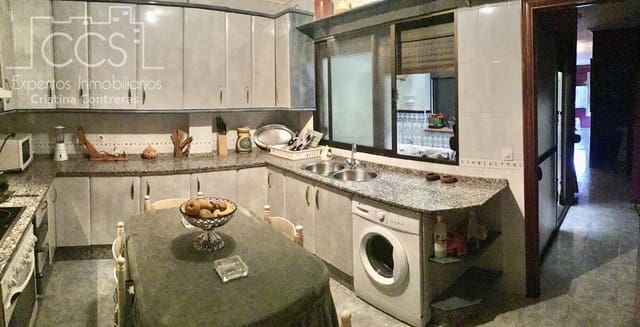 3 soveværelse Byhus til salg i Sevilla by - € 260.000 (Ref: 8565668)