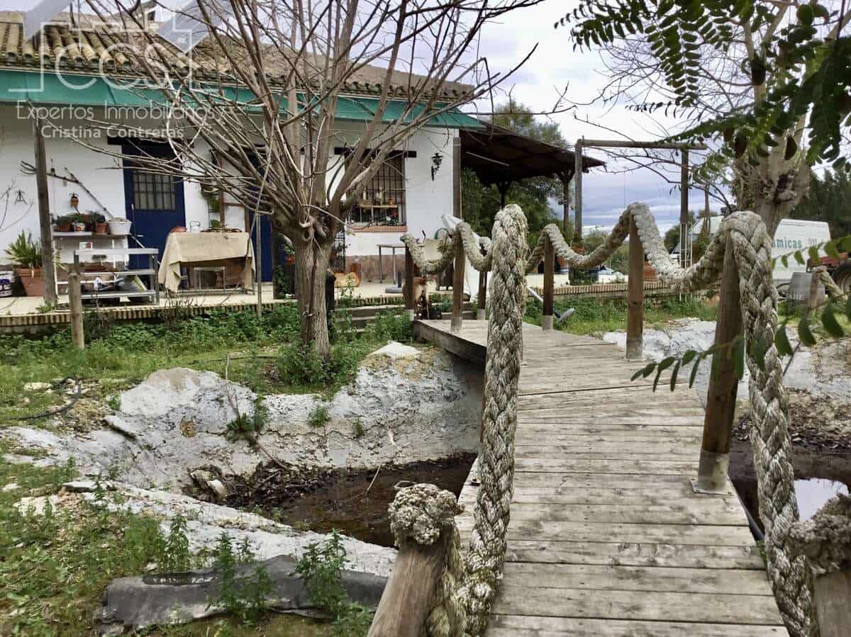 3 makuuhuone Maalaistalo myytävänä paikassa Almonte mukana uima-altaan - 180 000 € (Ref: 8804035)