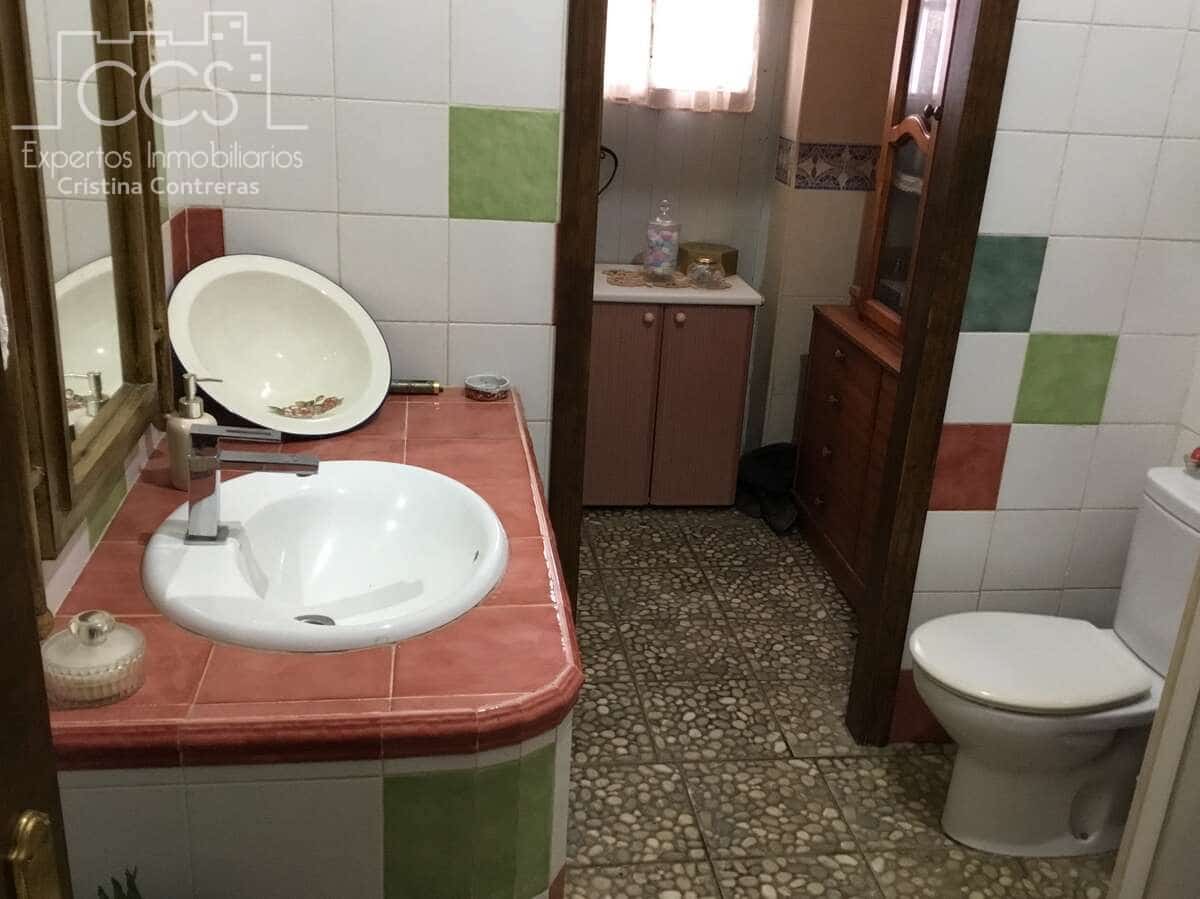 3 makuuhuone Maalaistalo myytävänä paikassa Almonte mukana uima-altaan - 180 000 € (Ref: 8804035)