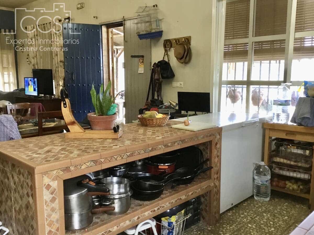 3 makuuhuone Maalaistalo myytävänä paikassa Almonte mukana uima-altaan - 180 000 € (Ref: 8804035)