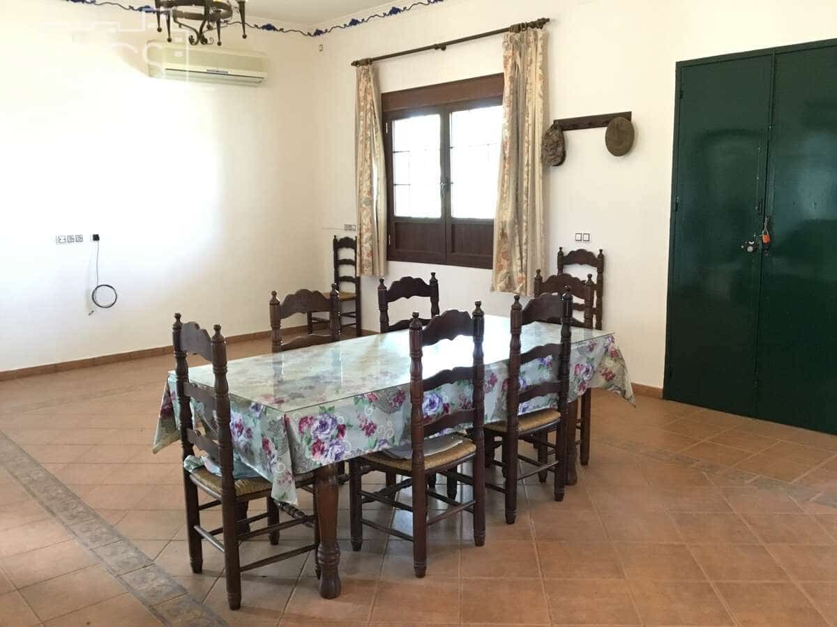 3 soverom Finca/Herregård til salgs i Pilas med svømmebasseng - € 280 000 (Ref: 8936500)