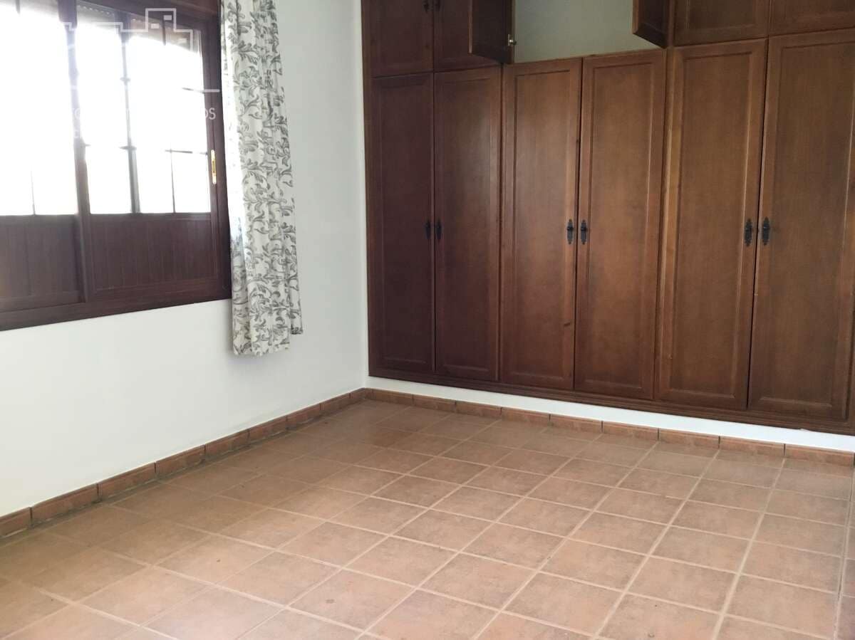 3 soverom Finca/Herregård til salgs i Pilas med svømmebasseng - € 280 000 (Ref: 8936500)