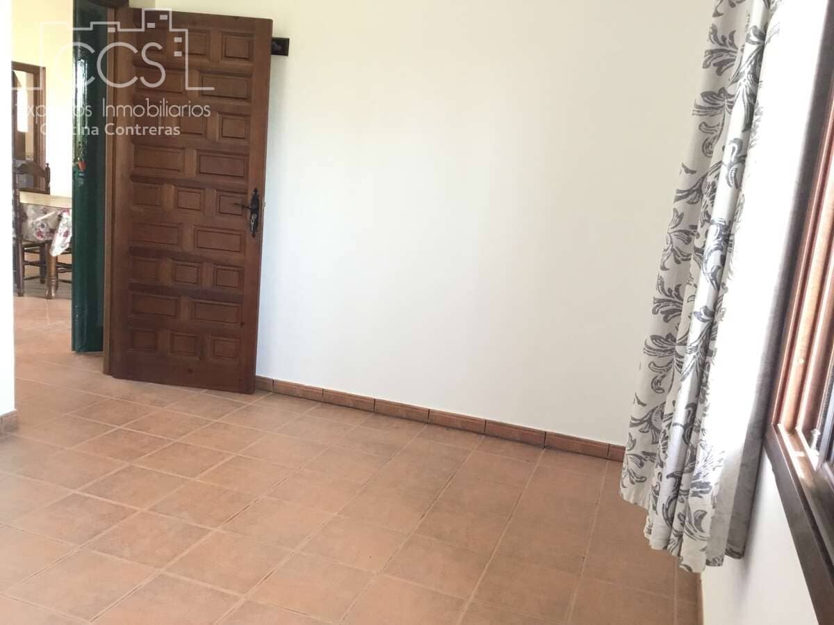 3 soverom Finca/Herregård til salgs i Pilas med svømmebasseng - € 280 000 (Ref: 8936500)