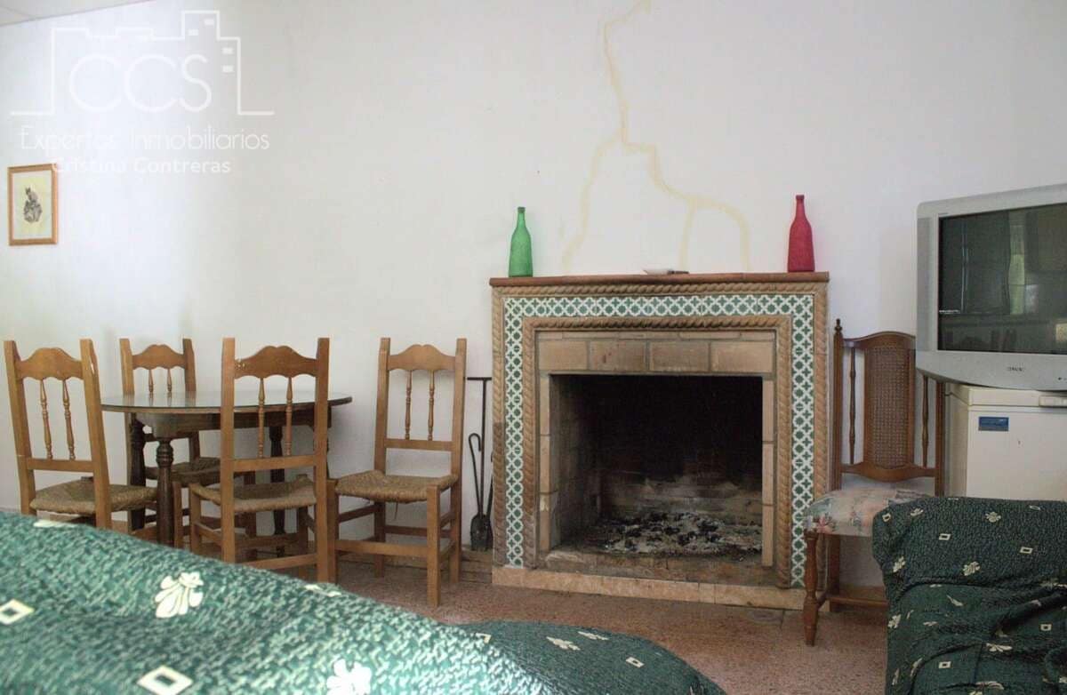 2 bedroom Finca/Country House for sale in Almonte - € 58,000 (Ref: 8990364)