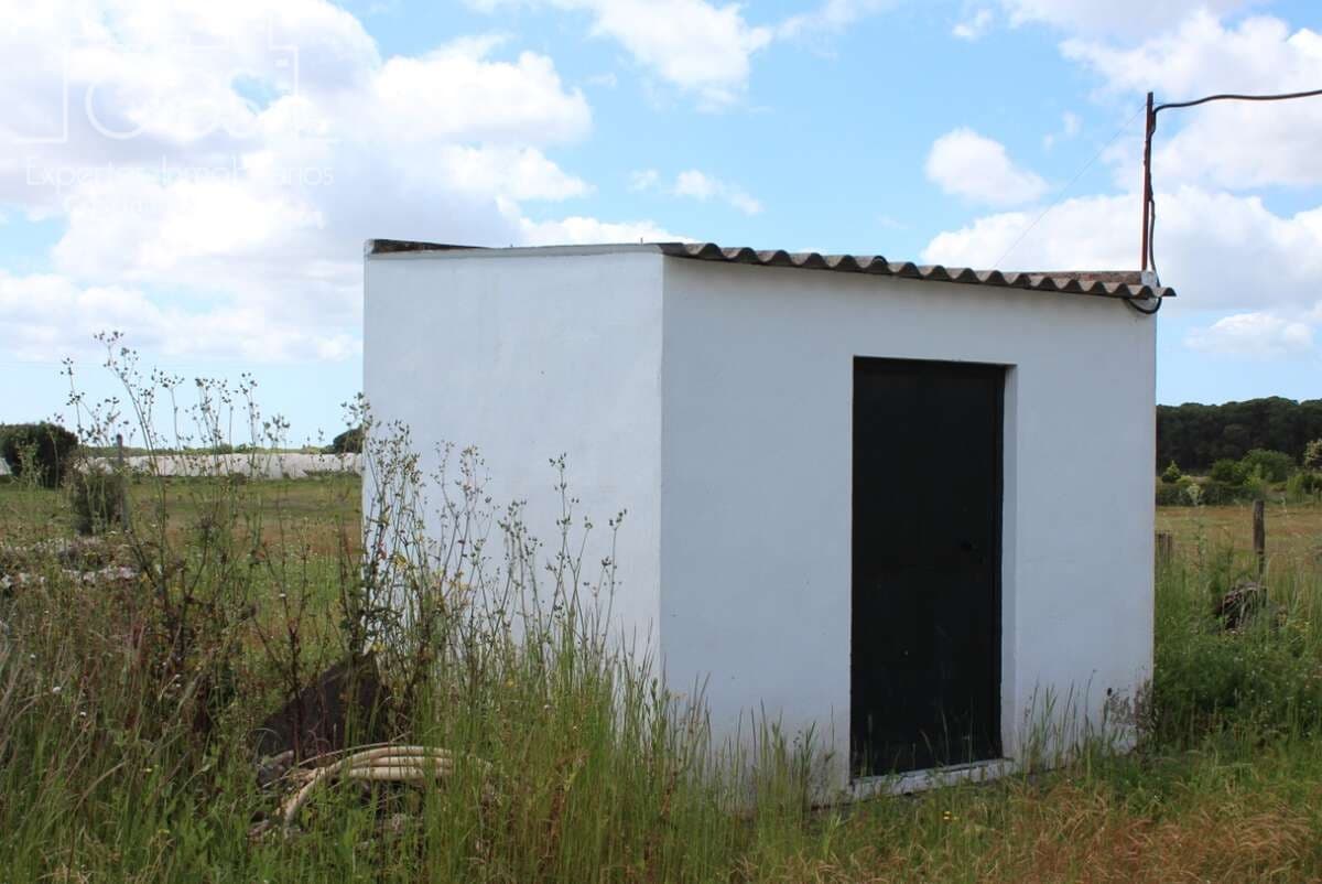 2 bedroom Finca/Country House for sale in Almonte - € 58,000 (Ref: 8990364)