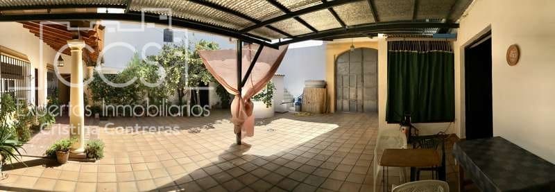 5 chambre Maison de Ville à vendre à La Palma del Condado avec garage - 290 000 € (Ref: 9036262)