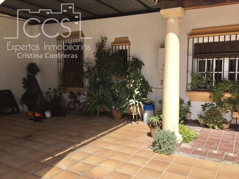 5 soverom Hus til salgs i La Palma del Condado med garasje - € 290 000 (Ref: 9036262)