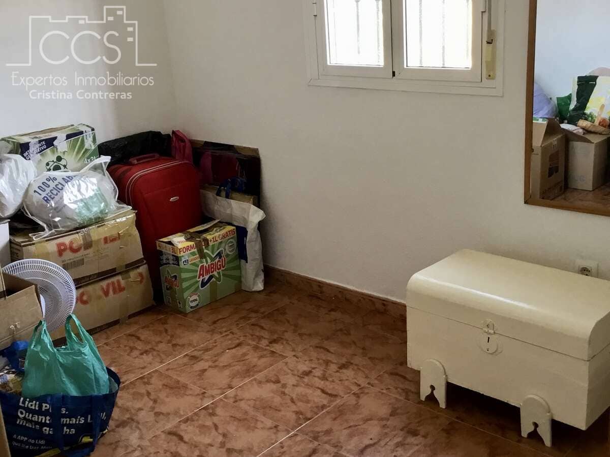 3 soverom Finca/Herregård til salgs i Hinojos med garasje - € 137 000 (Ref: 9047265)