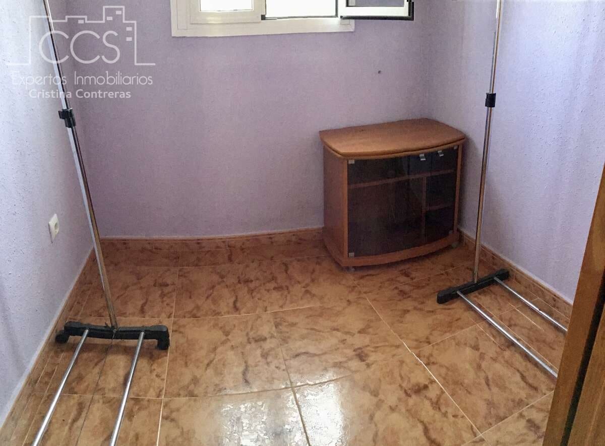 3 soverom Finca/Herregård til salgs i Hinojos med garasje - € 137 000 (Ref: 9047265)