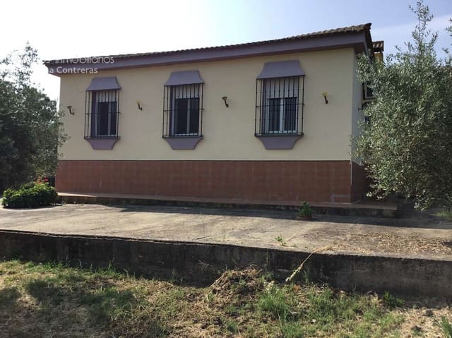 3 bedroom Finca/Country House for sale in Hinojos with garage - € 137,000 (Ref: 9047265)