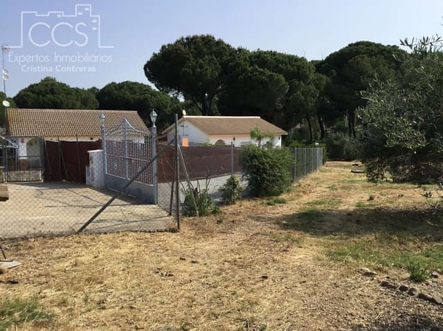 3 bedroom Finca/Country House for sale in Hinojos with garage - € 137,000 (Ref: 9047265)