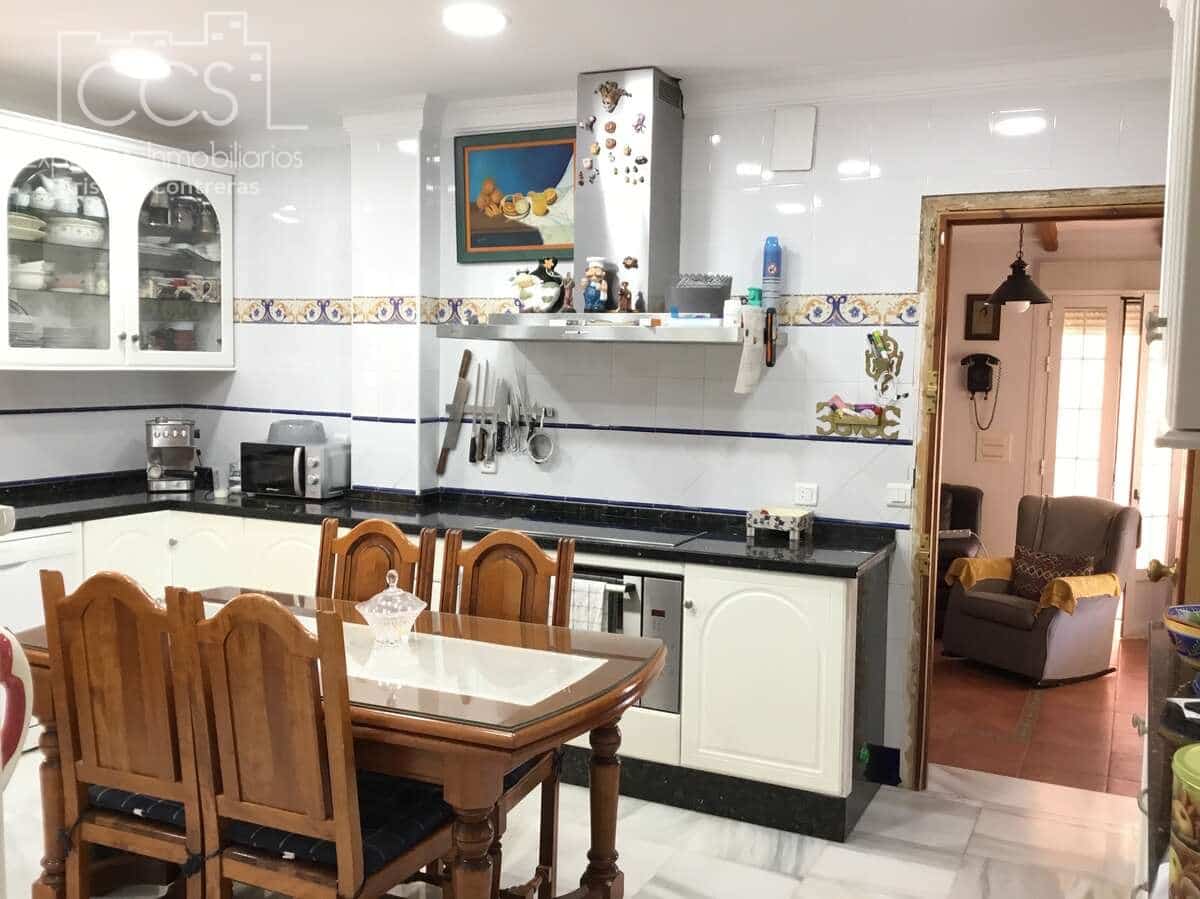 6 soverom Villa til salgs i Lepe med svømmebasseng garasje - € 410 000 (Ref: 9109959)