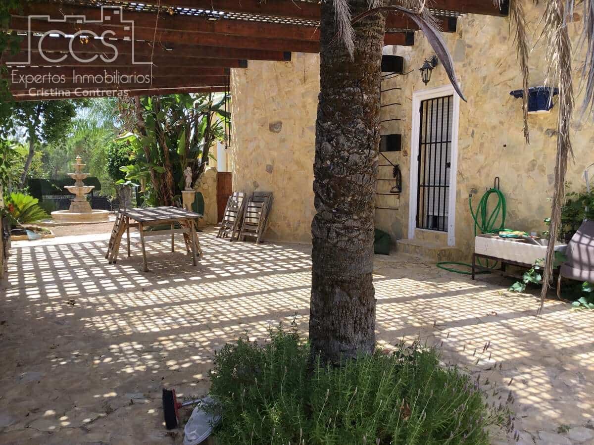 6 soverom Villa til salgs i Lepe med svømmebasseng garasje - € 410 000 (Ref: 9109959)