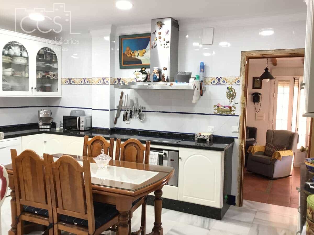 6 chambre Villa/Maison à vendre à Lepe avec piscine garage - 395 000 € (Ref: 9109959)