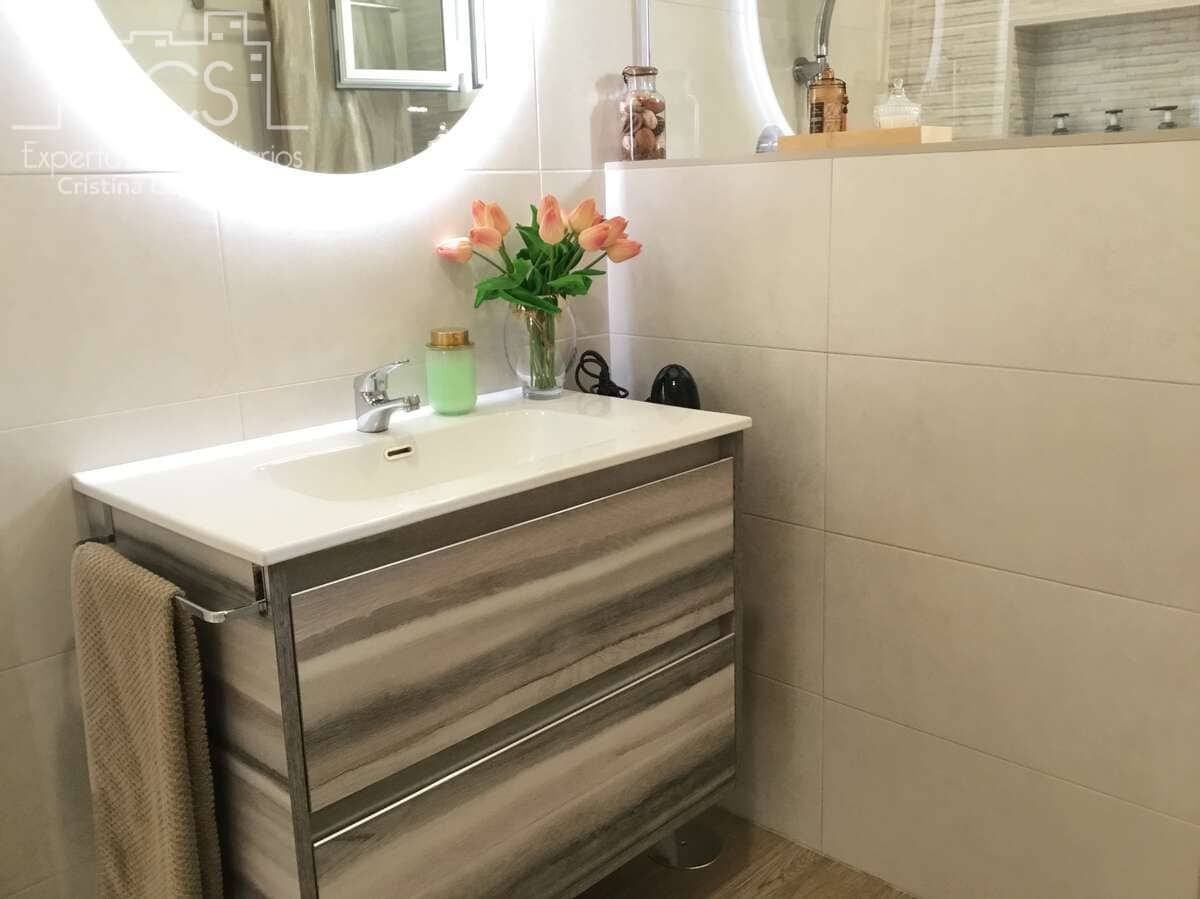 2 soverom Finca/Herregård til salgs i Hinojos med svømmebasseng garasje - € 185 000 (Ref: 9329981)