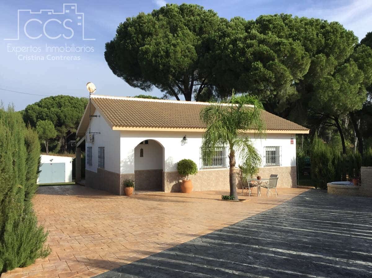 2 soverom Finca/Herregård til salgs i Hinojos med svømmebasseng garasje - € 185 000 (Ref: 9329981)