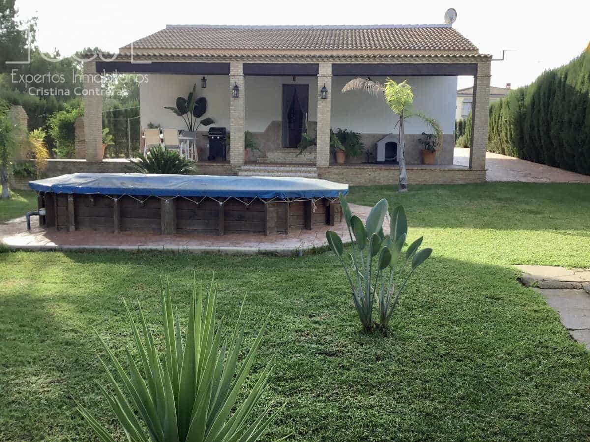 2 soverom Finca/Herregård til salgs i Hinojos med svømmebasseng garasje - € 185 000 (Ref: 9329981)