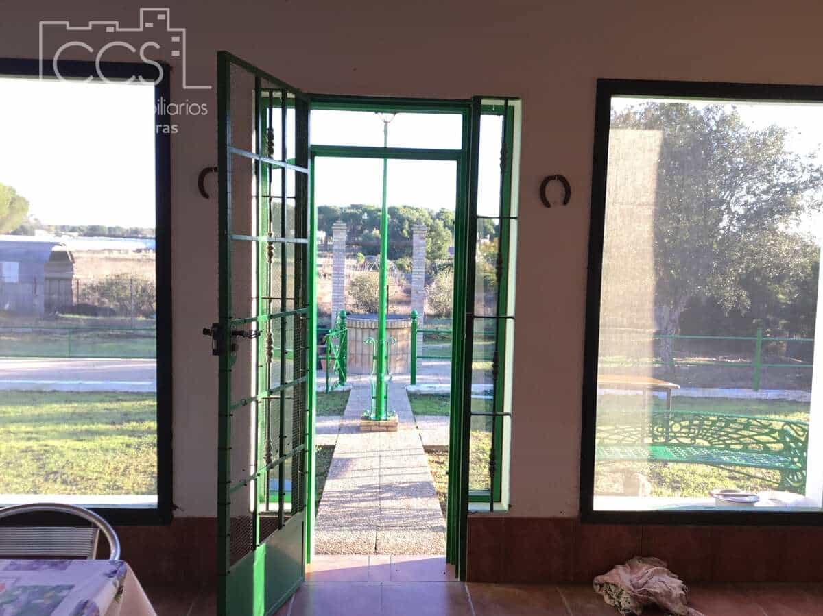 4 soveværelse Finca/Landehus til salg i Almonte - € 125.000 (Ref: 9429364)