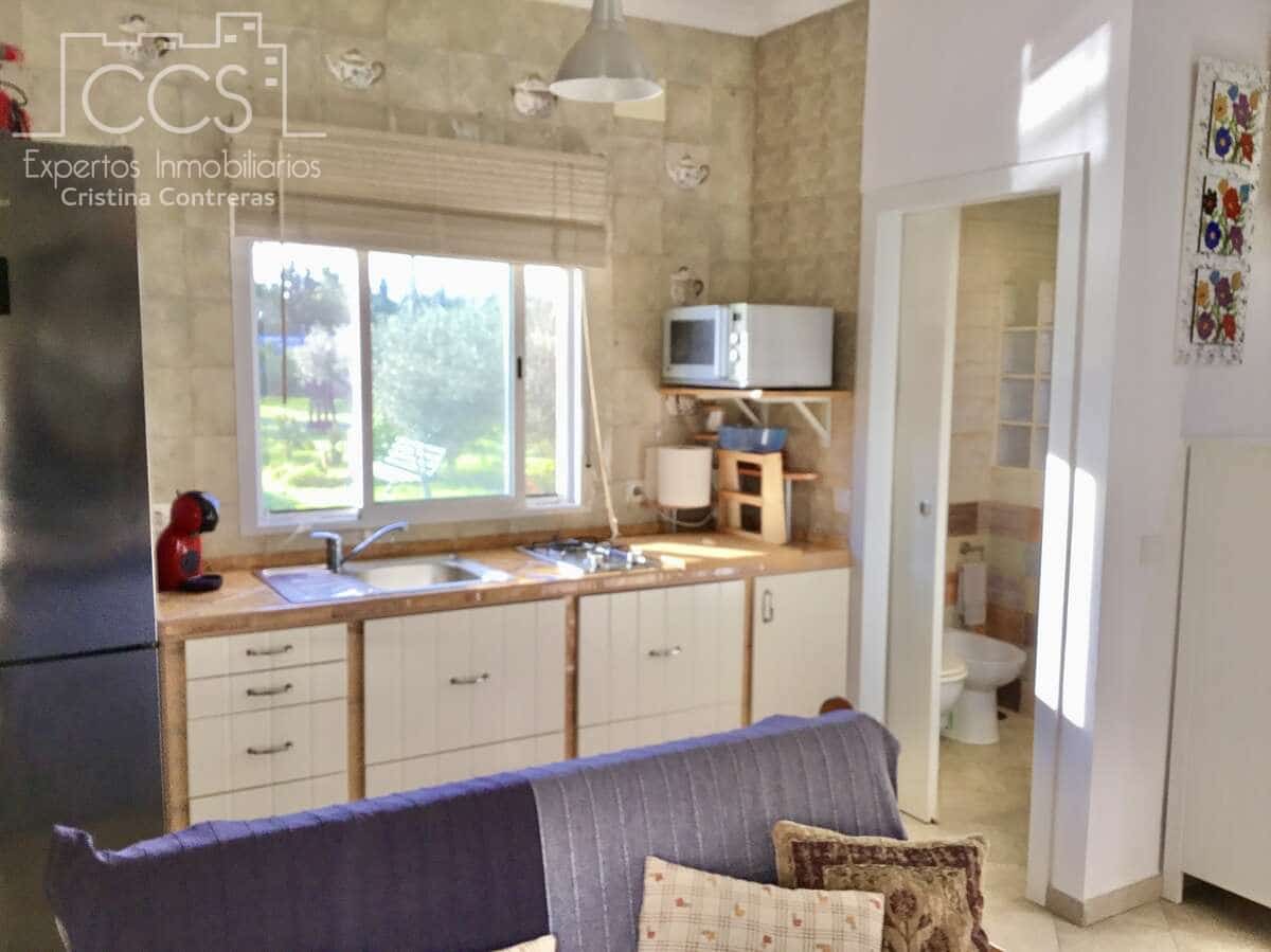 3 soveværelse Villa til salg i Carmona med swimmingpool - € 420.000 (Ref: 9542874)