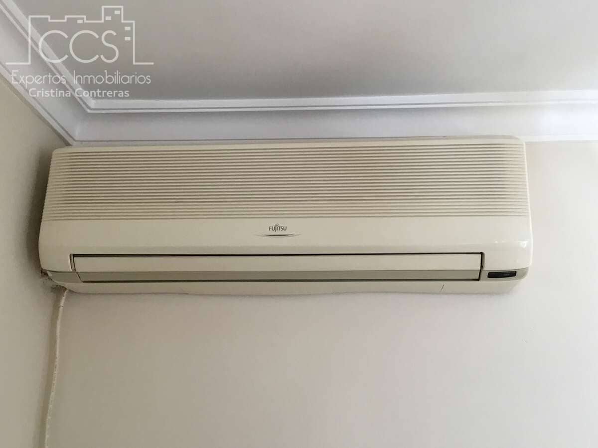 3 soveværelse Villa til salg i Carmona med swimmingpool - € 420.000 (Ref: 9542874)