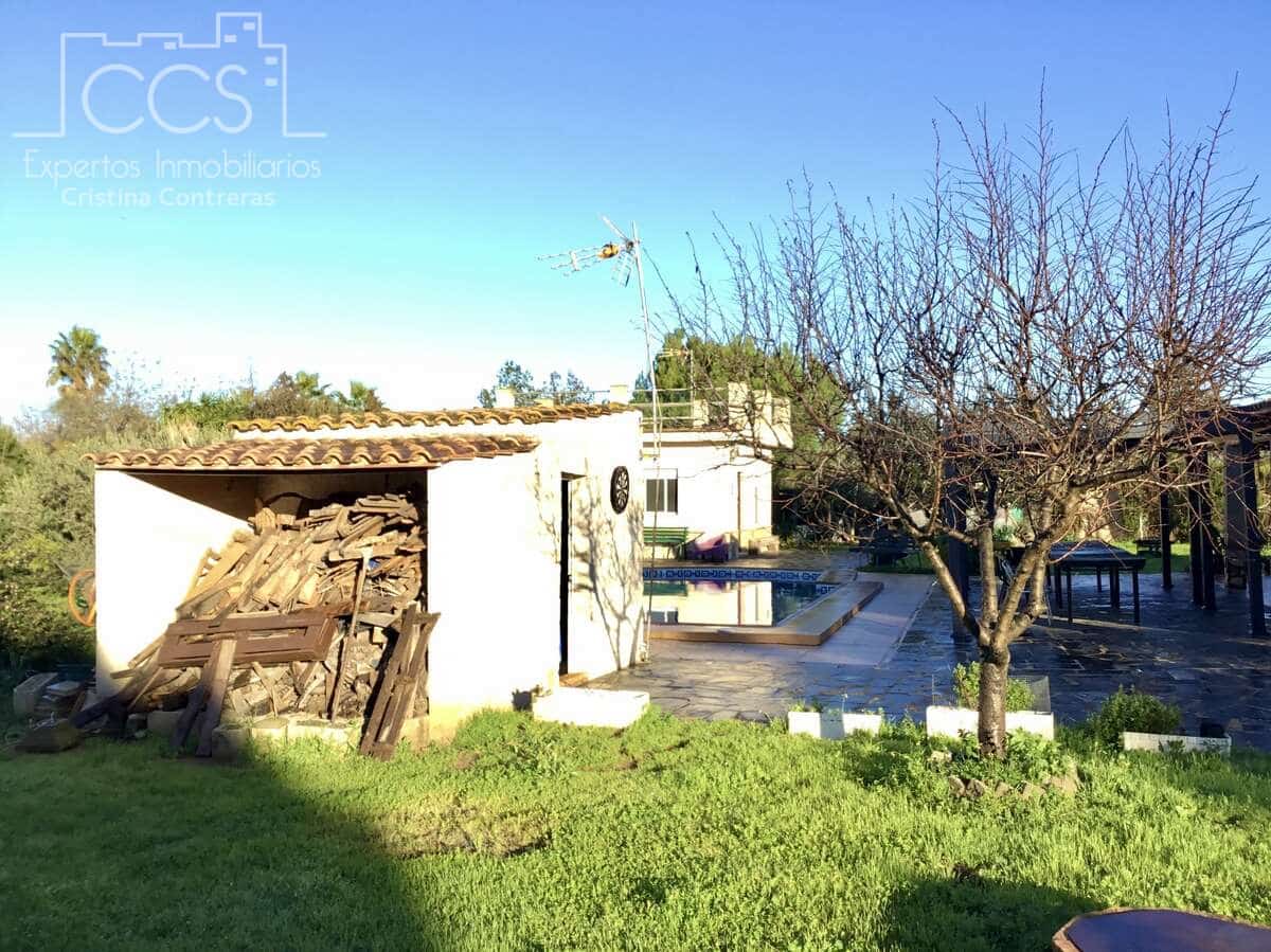 3 soveværelse Villa til salg i Carmona med swimmingpool - € 420.000 (Ref: 9542874)