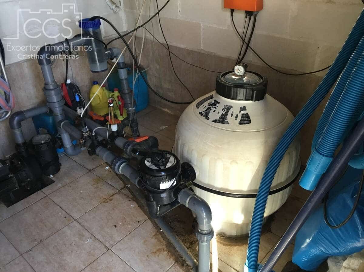 3 soveværelse Villa til salg i Carmona med swimmingpool - € 420.000 (Ref: 9542874)