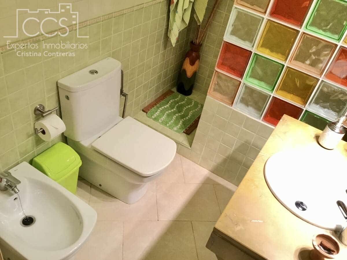 3 soveværelse Villa til salg i Carmona med swimmingpool - € 420.000 (Ref: 9542874)