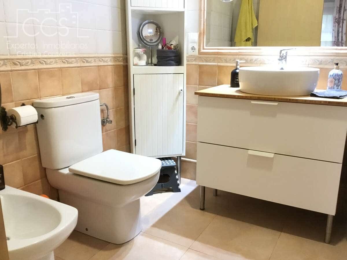 3 soveværelse Villa til salg i Carmona med swimmingpool - € 420.000 (Ref: 9542874)