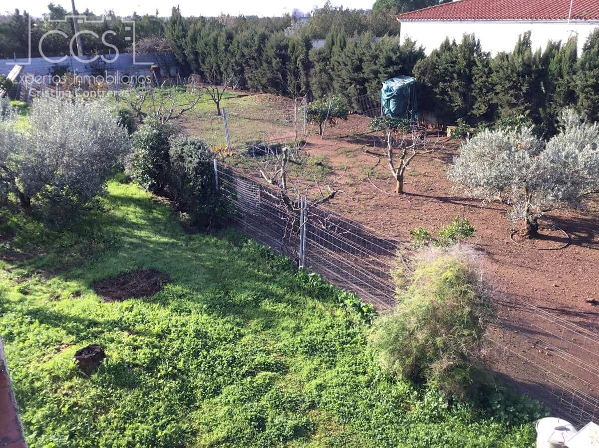 3 soveværelse Villa til salg i Carmona med swimmingpool - € 420.000 (Ref: 9542874)