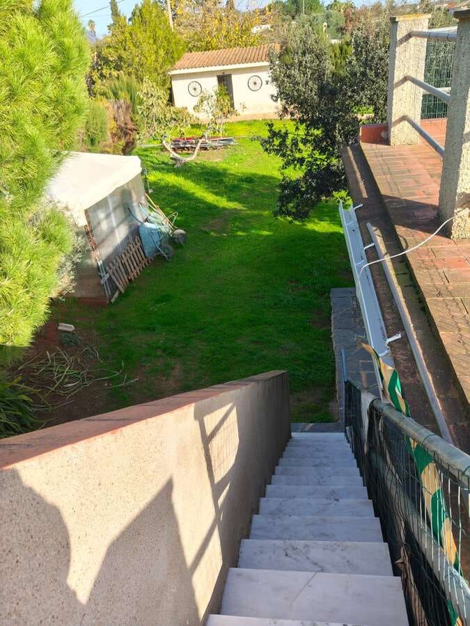 3 soverom Villa til salgs i Carmona med svømmebasseng - € 420 000 (Ref: 9542874)