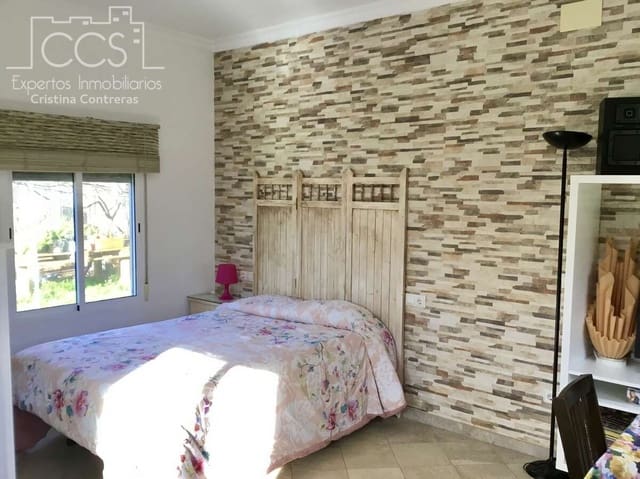 3 quarto Moradia para venda em Carmona com piscina - 395 000 € (Ref: 9542874)