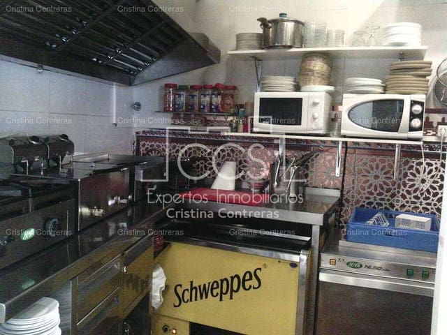 Local Comercial en Triana, Sevilla ciudad en venta - 550.000 € (Ref: 9842014)