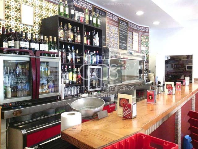 Local Comercial en Triana, Sevilla ciudad en venta - 550.000 € (Ref: 9842014)