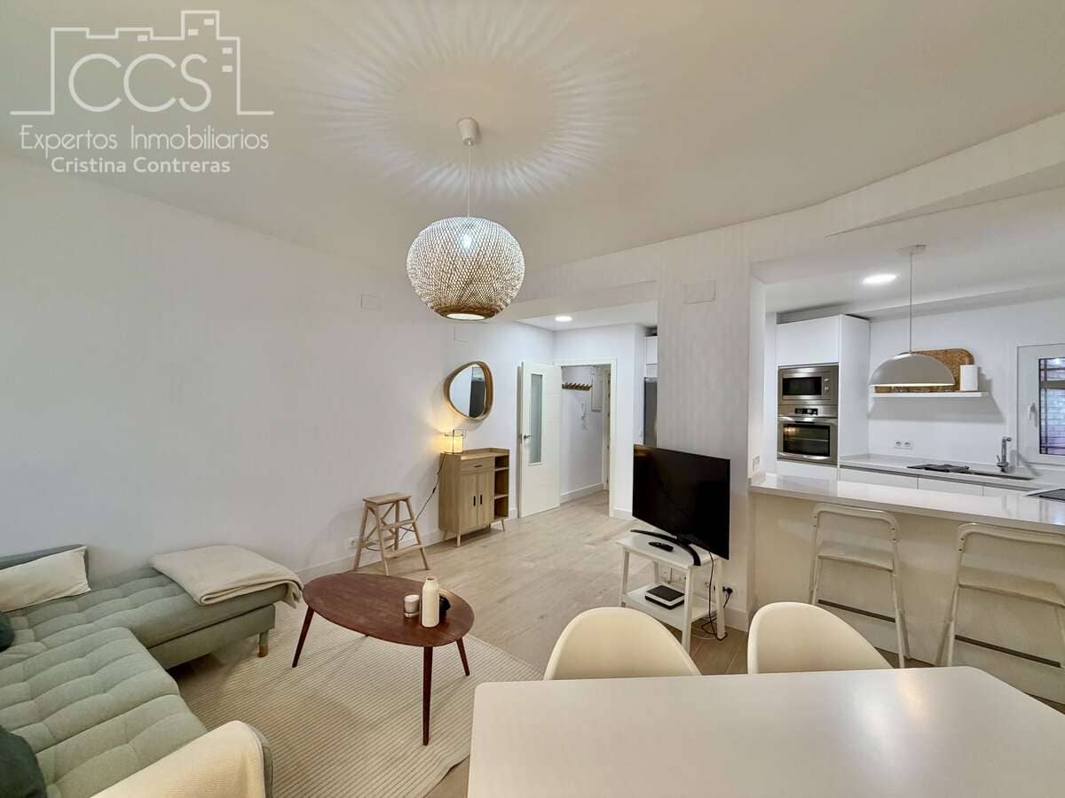 3 bedroom Flat for sale in Seville city - € 415,000 (Ref: 9919207)