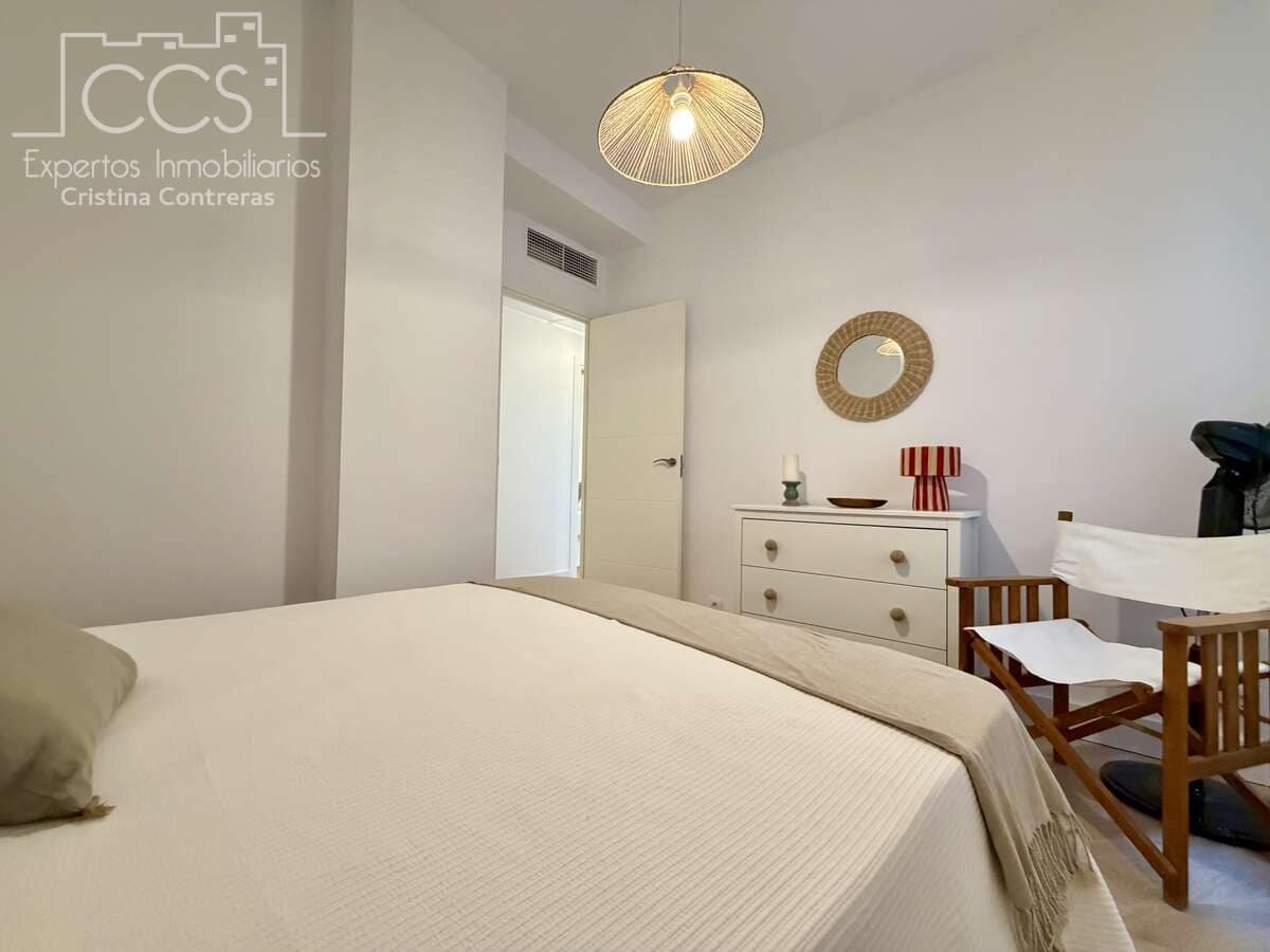 3 bedroom Flat for sale in Seville city - € 415,000 (Ref: 9919207)