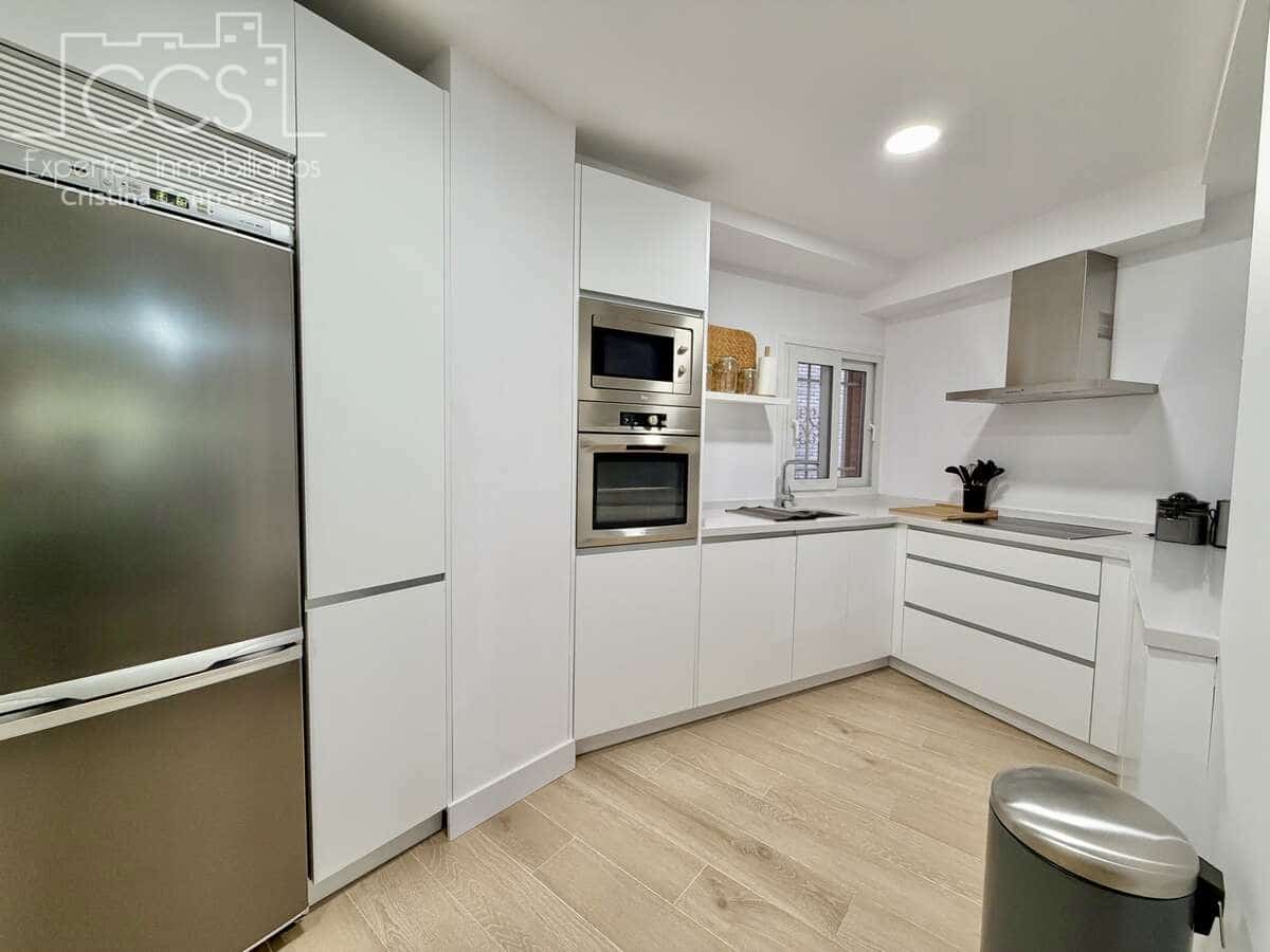 3 bedroom Flat for sale in Seville city - € 415,000 (Ref: 9919207)