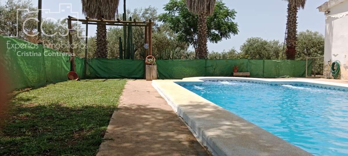3 soveværelse Finca/Landehus til salg i Pilas med swimmingpool - € 180.000 (Ref: 9935410)
