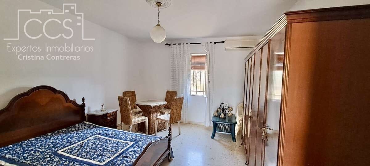 4 bedroom Finca/Country House for sale in El Castillo de las Guardas with garage - € 348,000 (Ref: 9943274)