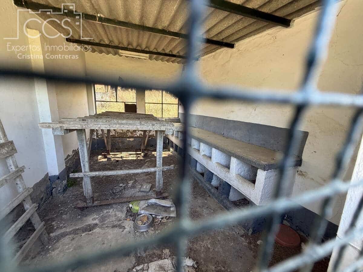 4 bedroom Finca/Country House for sale in El Castillo de las Guardas with garage - € 348,000 (Ref: 9943274)