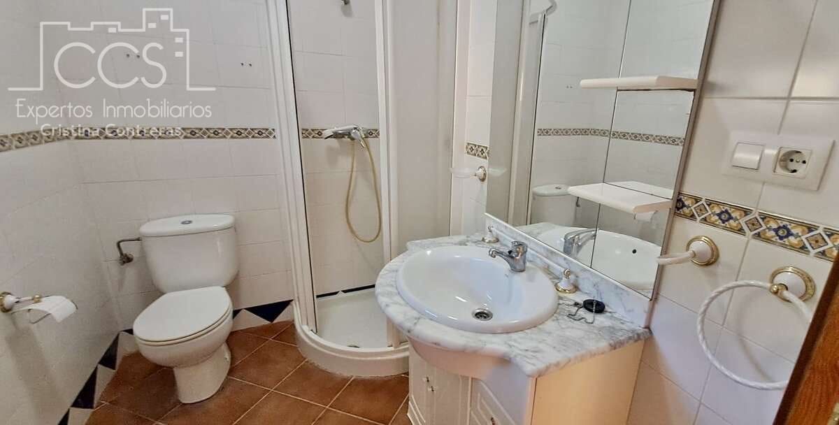 4 bedroom Finca/Country House for sale in El Castillo de las Guardas with garage - € 348,000 (Ref: 9943274)