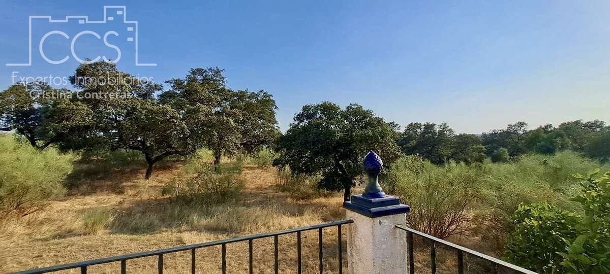 4 bedroom Finca/Country House for sale in El Castillo de las Guardas with garage - € 348,000 (Ref: 9943274)